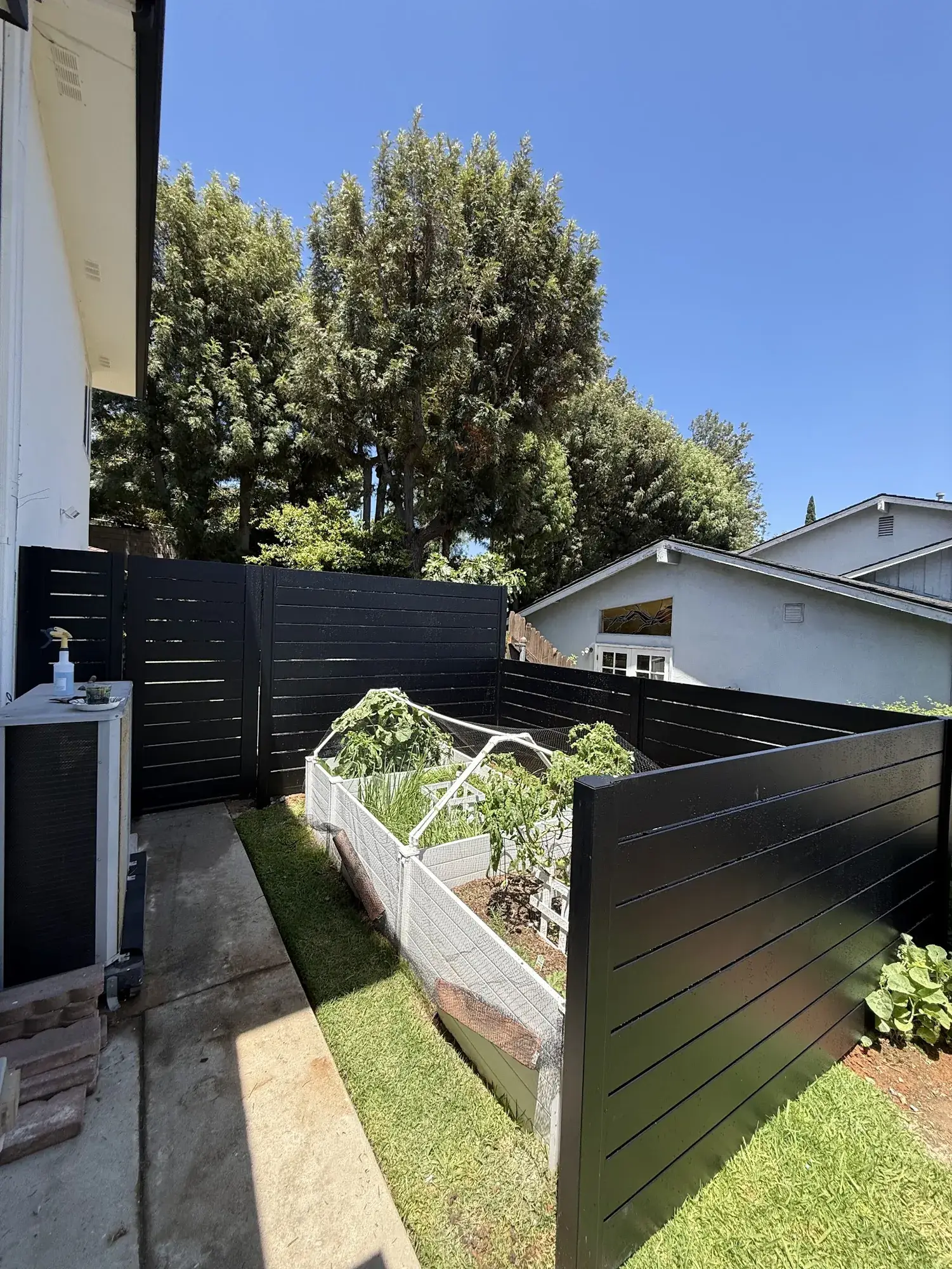 Black aluminum semi-privacy fencing & gates in La Habra, CA — photo 6 of 6